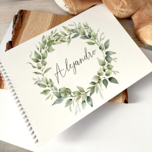 Álbum personalizado para bebé con nombre Hojas Verdes