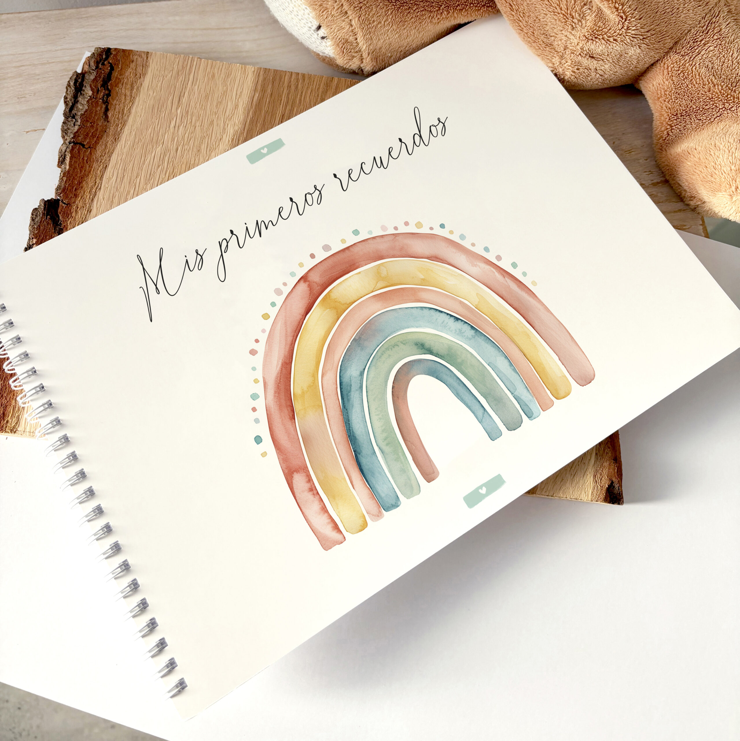 Álbum de fotos para bebé A4 con ilustración de Arcoíris Acuarela